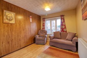 Sitting Room- click for photo gallery